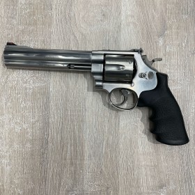 Smith & Wesson 629 Classic...